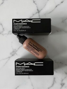 MAC Studio Lot of 2 Radiance Face and Body Radiant Sheer Foundation N6 NEW